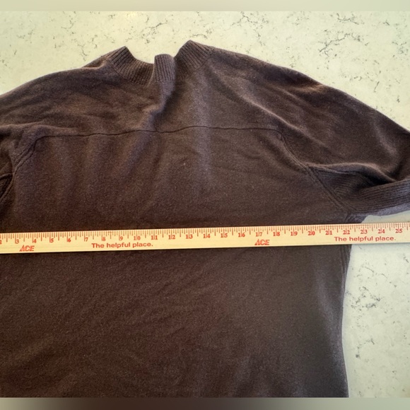 MADEWELL Women’s Cashmere V-Neck Sweater Size Small brown / molasses color - Picture 11 of 15